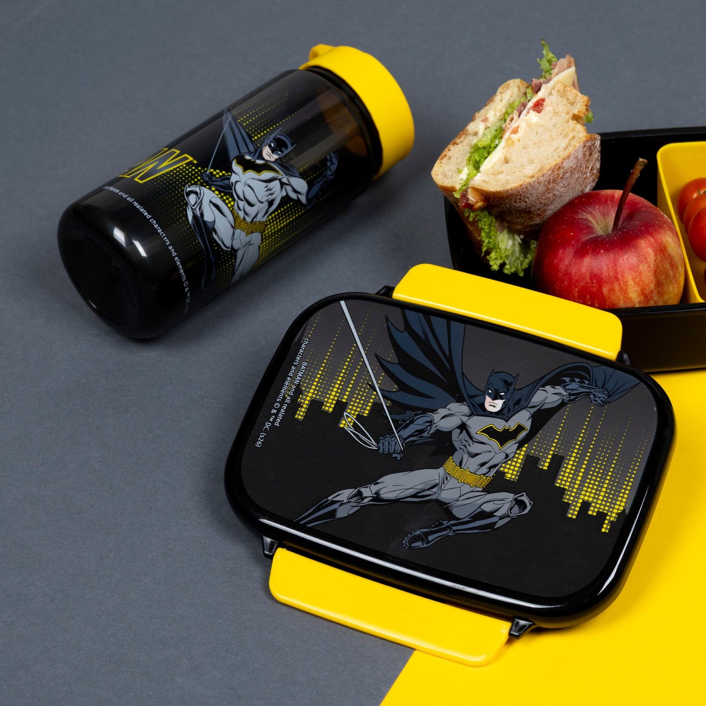 Batman 500 ml Kinder Trinkflasche blau Wasserflasche für Alltag Schule und unterwegs