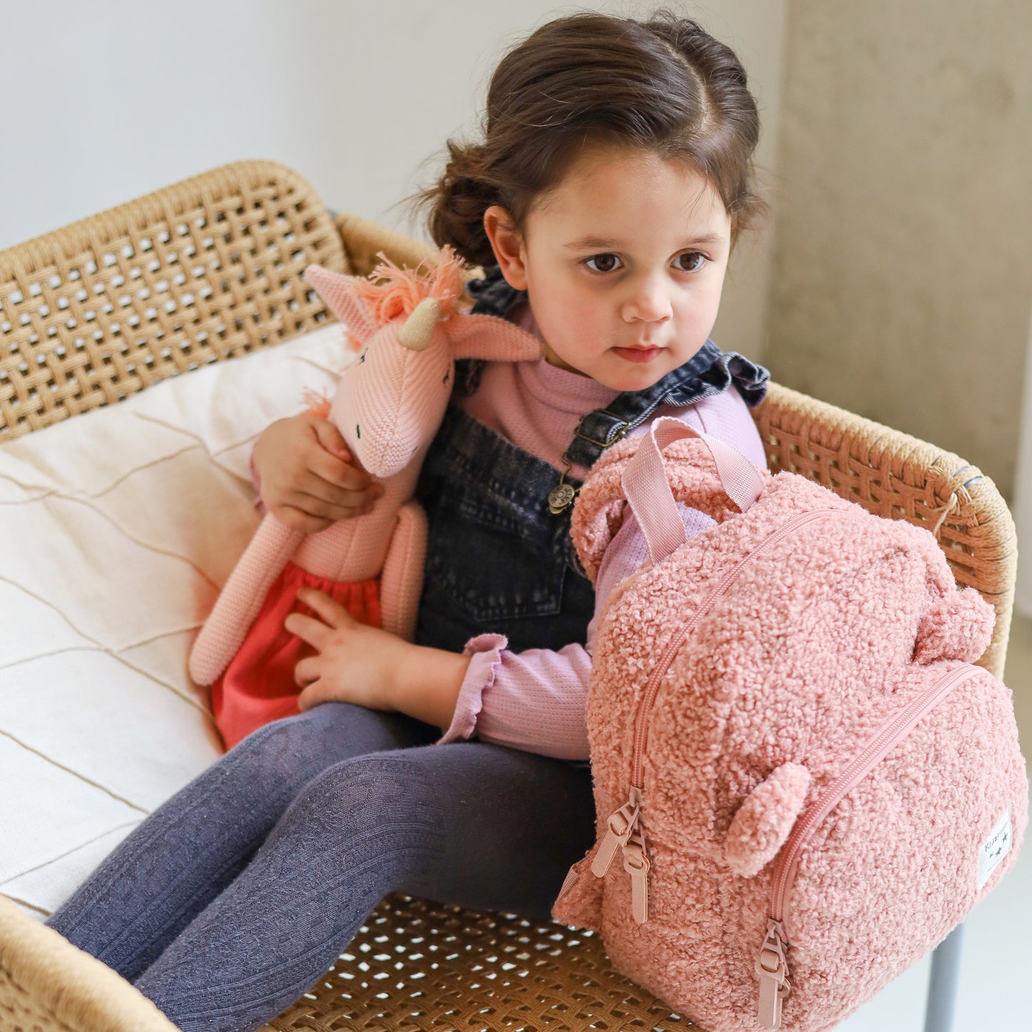 Kidzroom Einhorn Stella 45 cm Glitzerndes Plüschtier für magische Momente