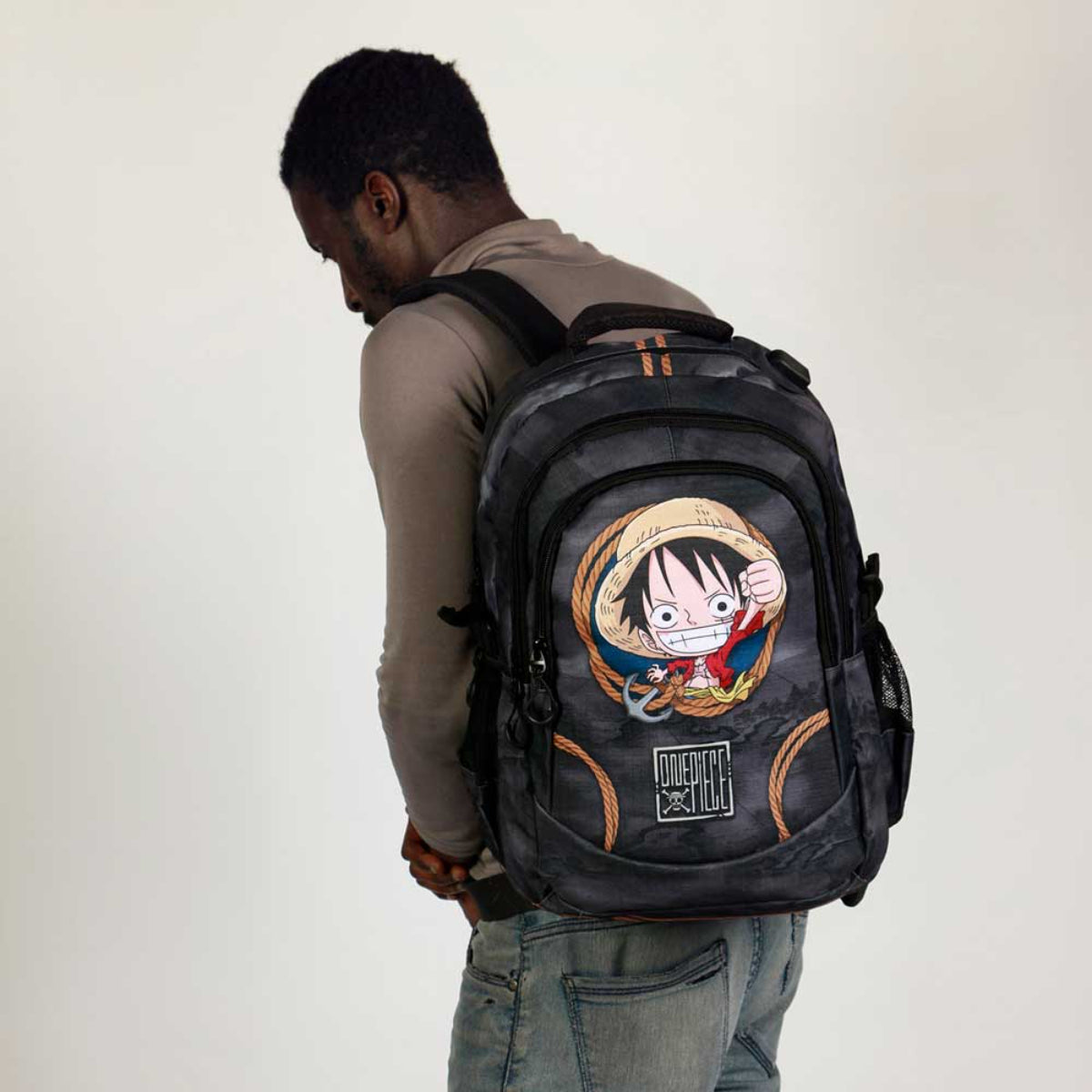 One Piece Freizeitrucksack Schwarz mit Laptopfach wasserabweisend Ripstop Stoff