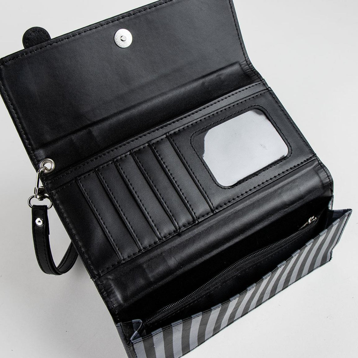 Wednesday Addams Portemonnaie – Kunstleder Geldbeutel – Casual Accessoire