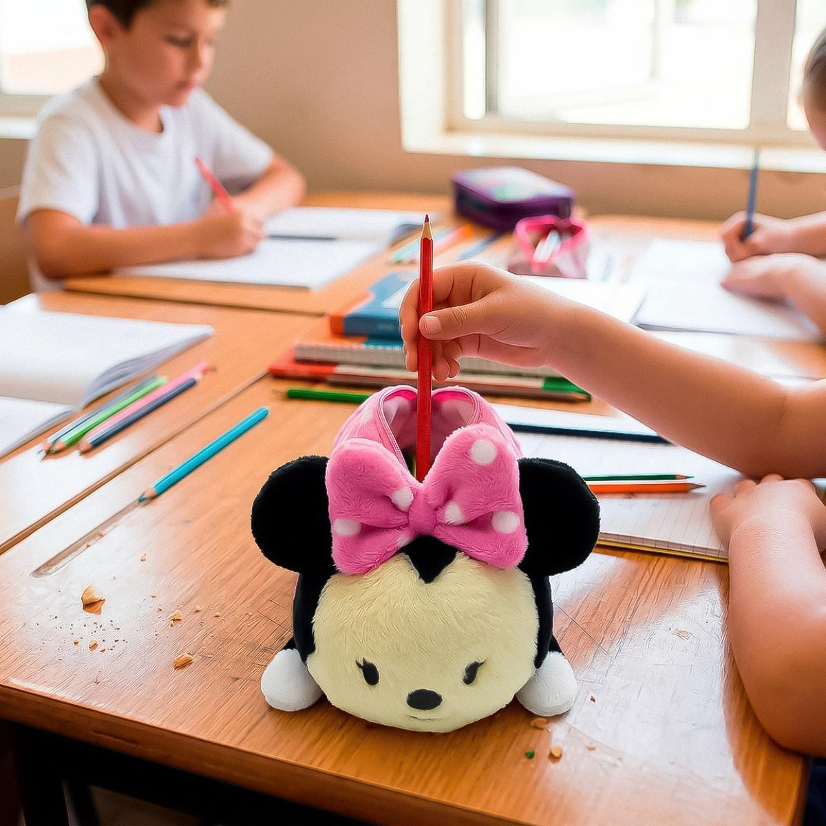 Disney Plüsch Federmäppchen Kinder 27 cm für Stifte Schule Freizeit und Schreibtisch