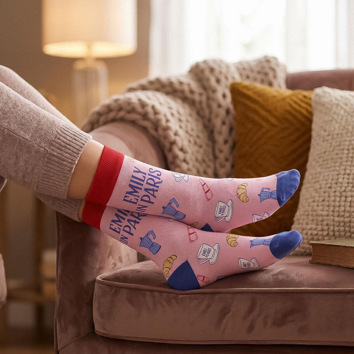 Emily in Paris Socken für Erwachsene Größe 36–43 für Alltag Freizeit und Reisen