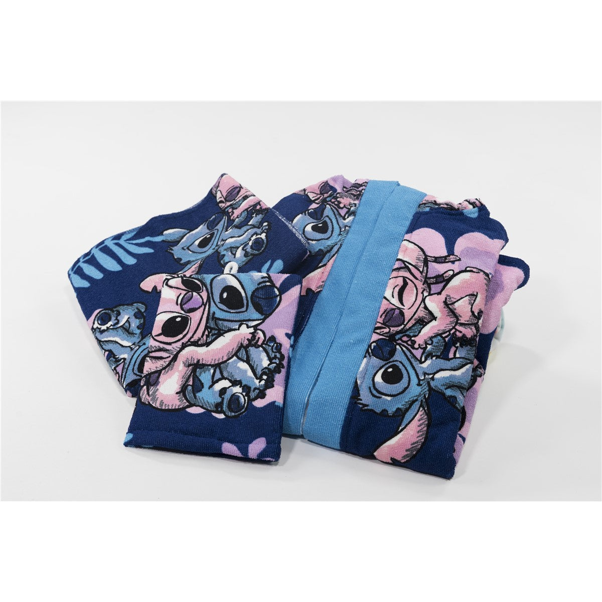 Disney Stitch Bade Set für Kinder mit weichem Bademantel Handtuch Handschuhe