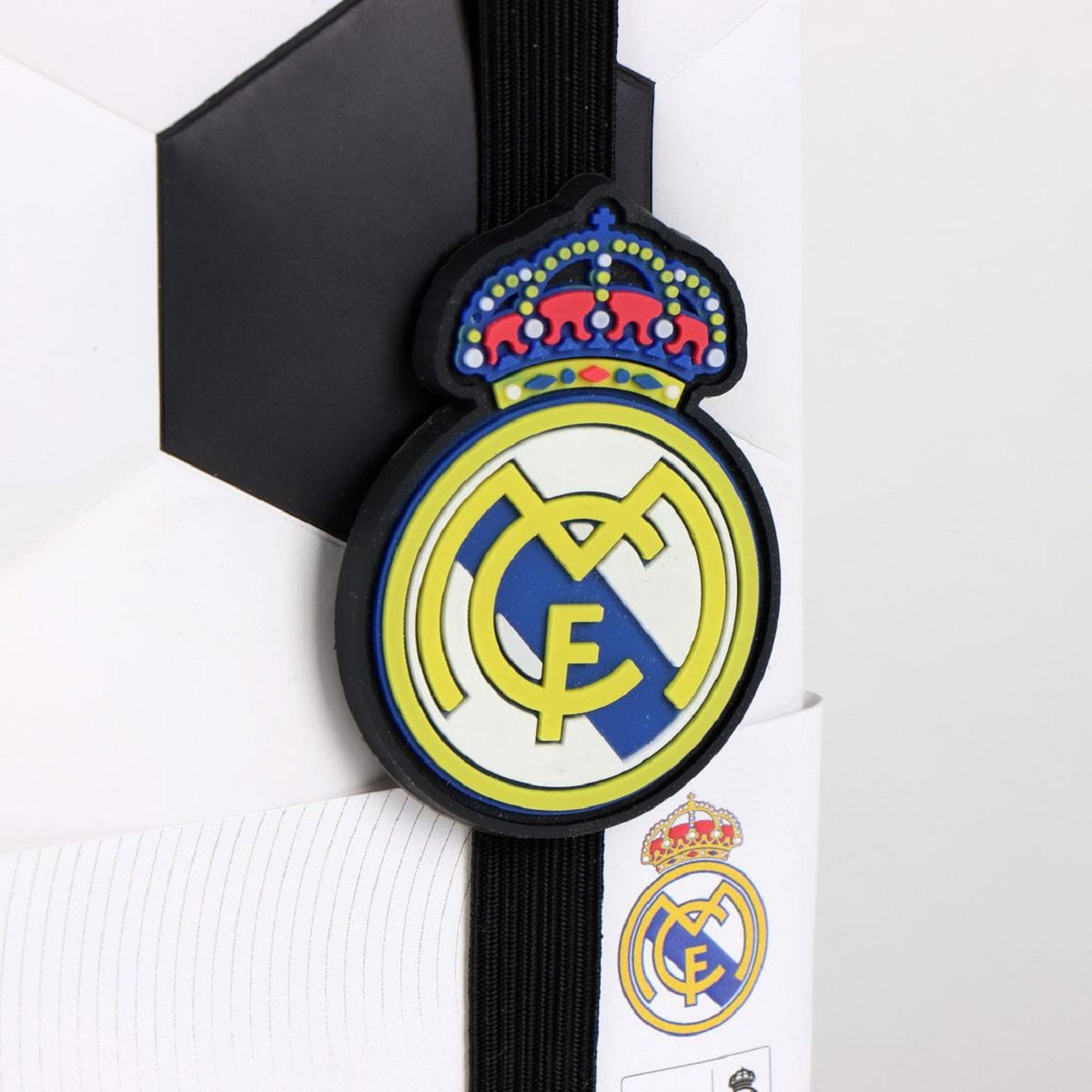 Real Madrid Notizbuch A5 gepolstert - offizielles Fanartikel Schreibheft - Hardcover Tagebuch für Schule & Büro