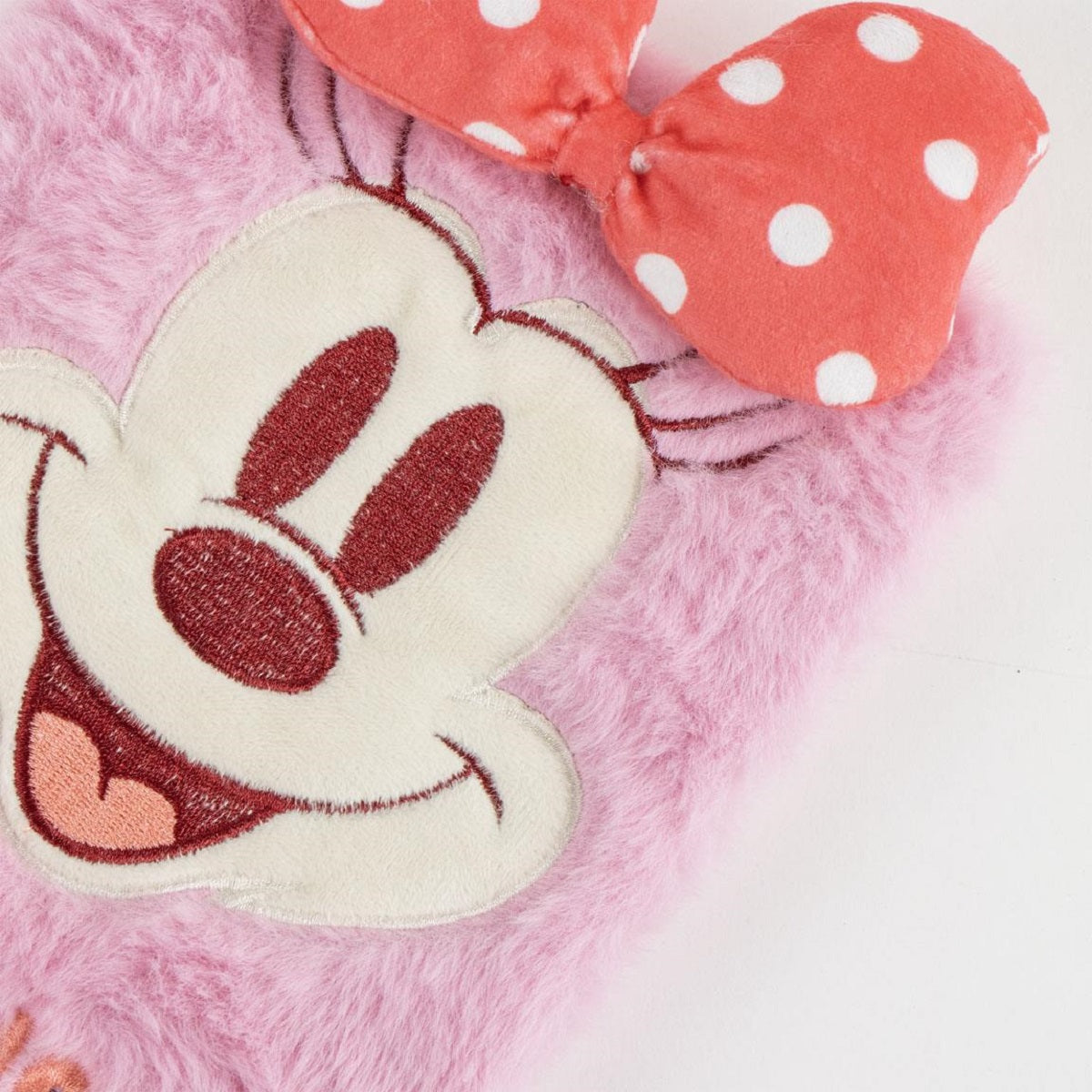 Disney Minnie Mouse A5 gepolstertes Notizbuch – Kuscheliges Tagebuch für Kinder