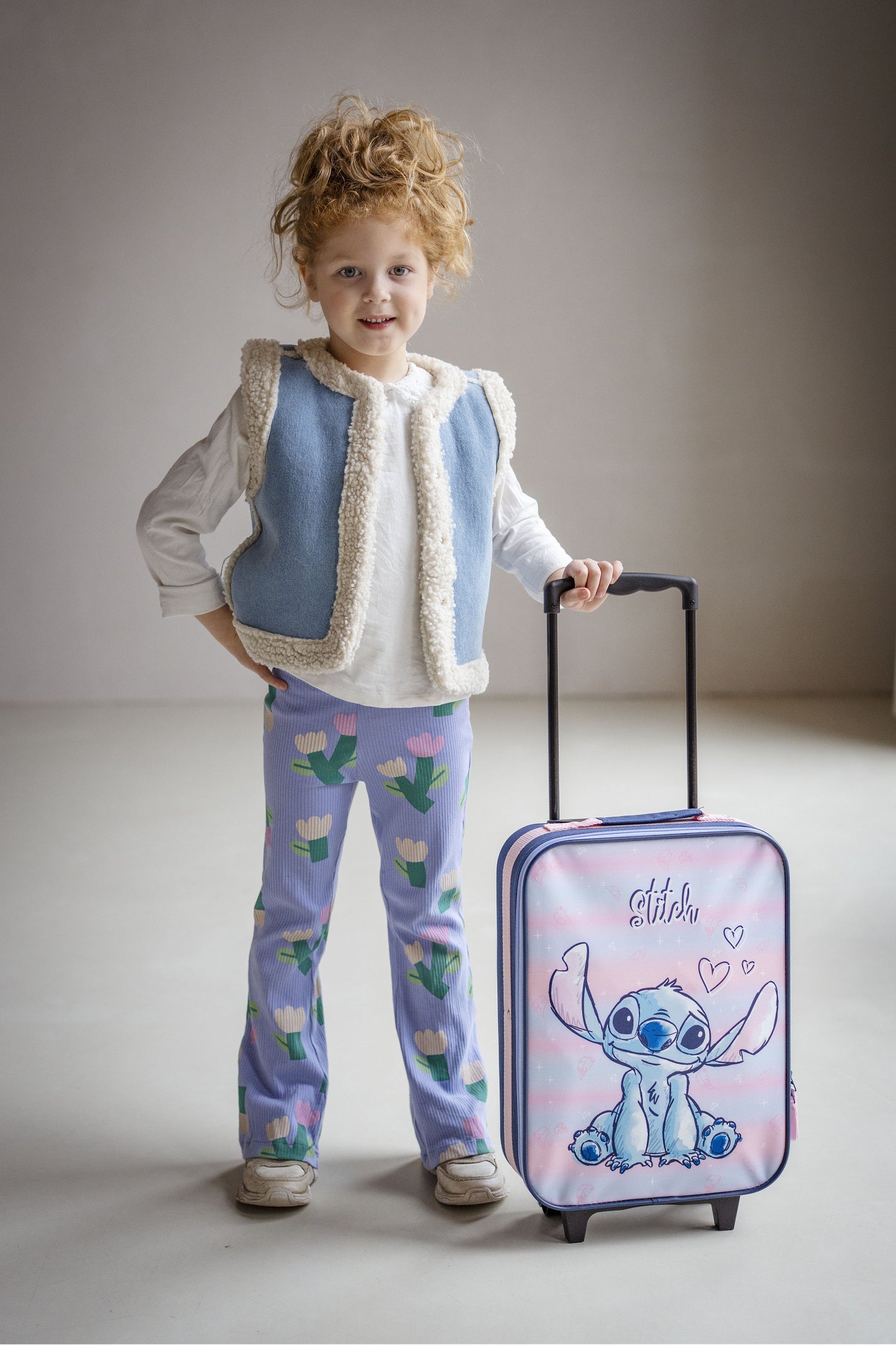 Disney Stitch Trolley Kinder Rollkoffer Koffer mit Griff & Rollen Made to Roll