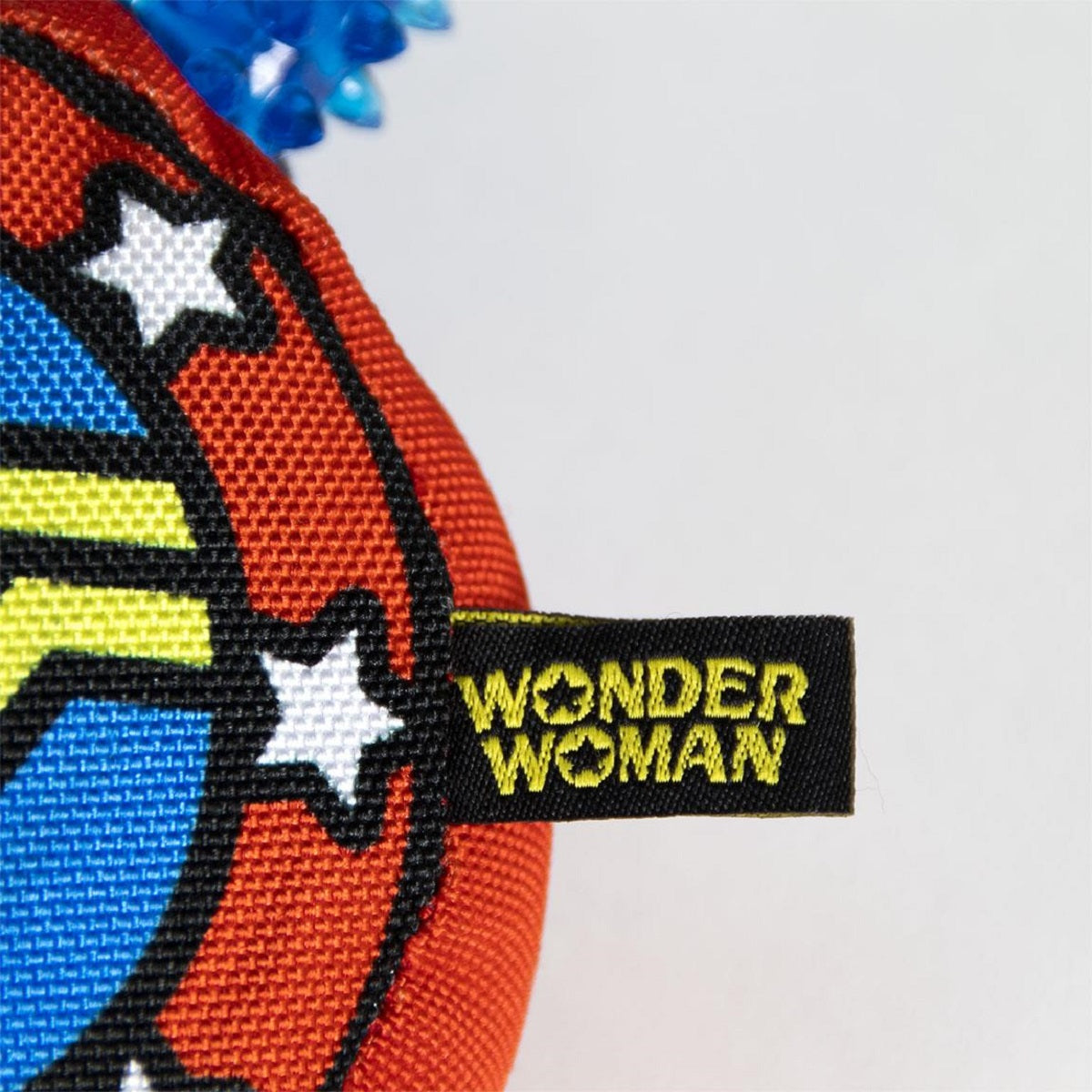 Wonder Woman Hundespielzeug – Beißring mit Quietscher & Zahnfleischmassage