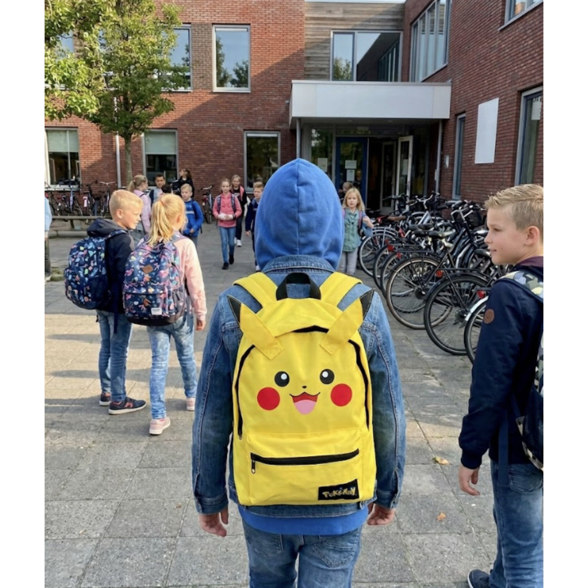 Pokémon Pikachu Rucksack Kinder 30 cm mit 3D Ohren für Ausflüge Reisen und Alltag