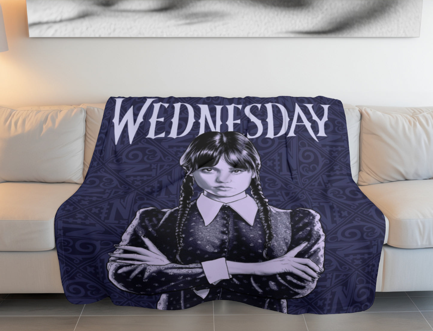 Wednesday Fleece-Decke 100x150 cm Kuscheldecke aus 100 % Polyester, Weich & Warm