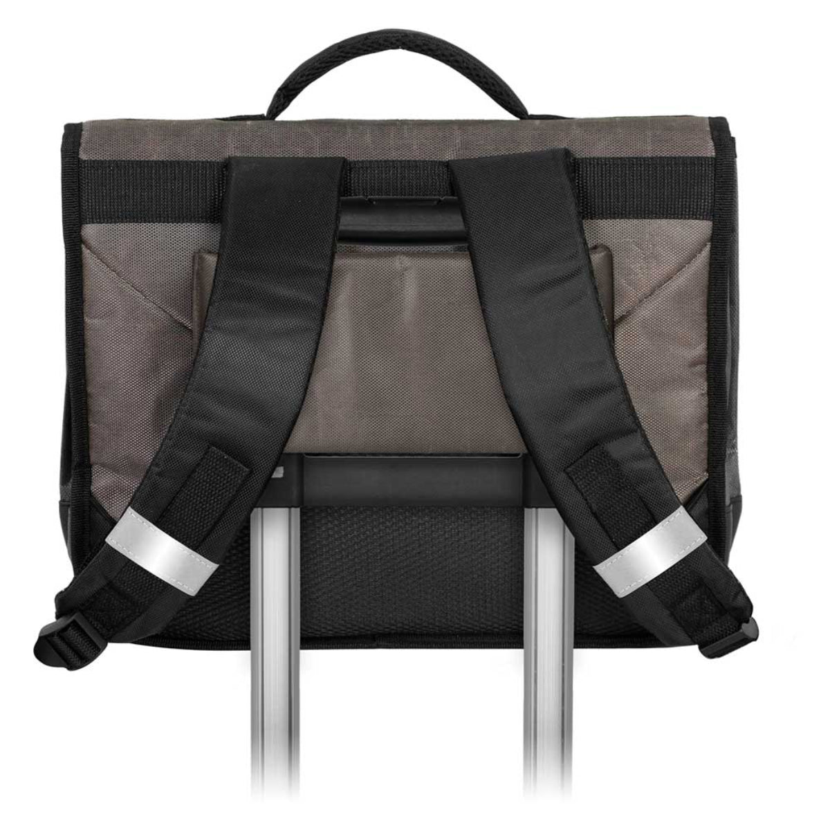 One Piece Schulranzen 38 × 30 × 12 cm mit Überschlag und Steckverschluss