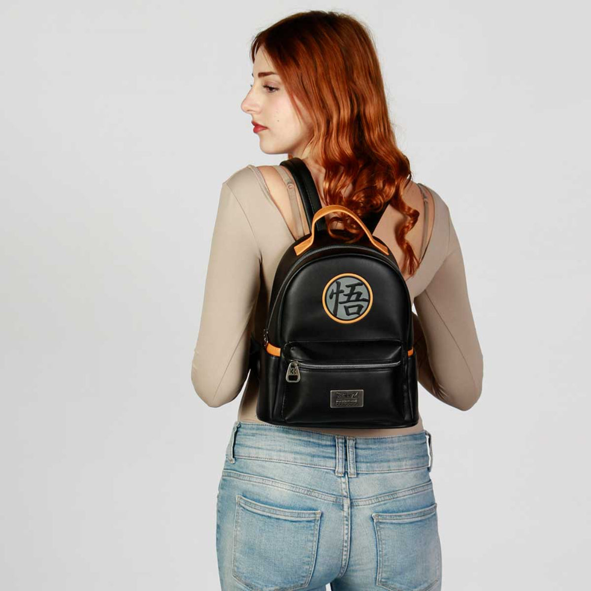 Dragon Ball Z Heady Backpack Schwarz Rucksack mit Frontfach Seitenfächern