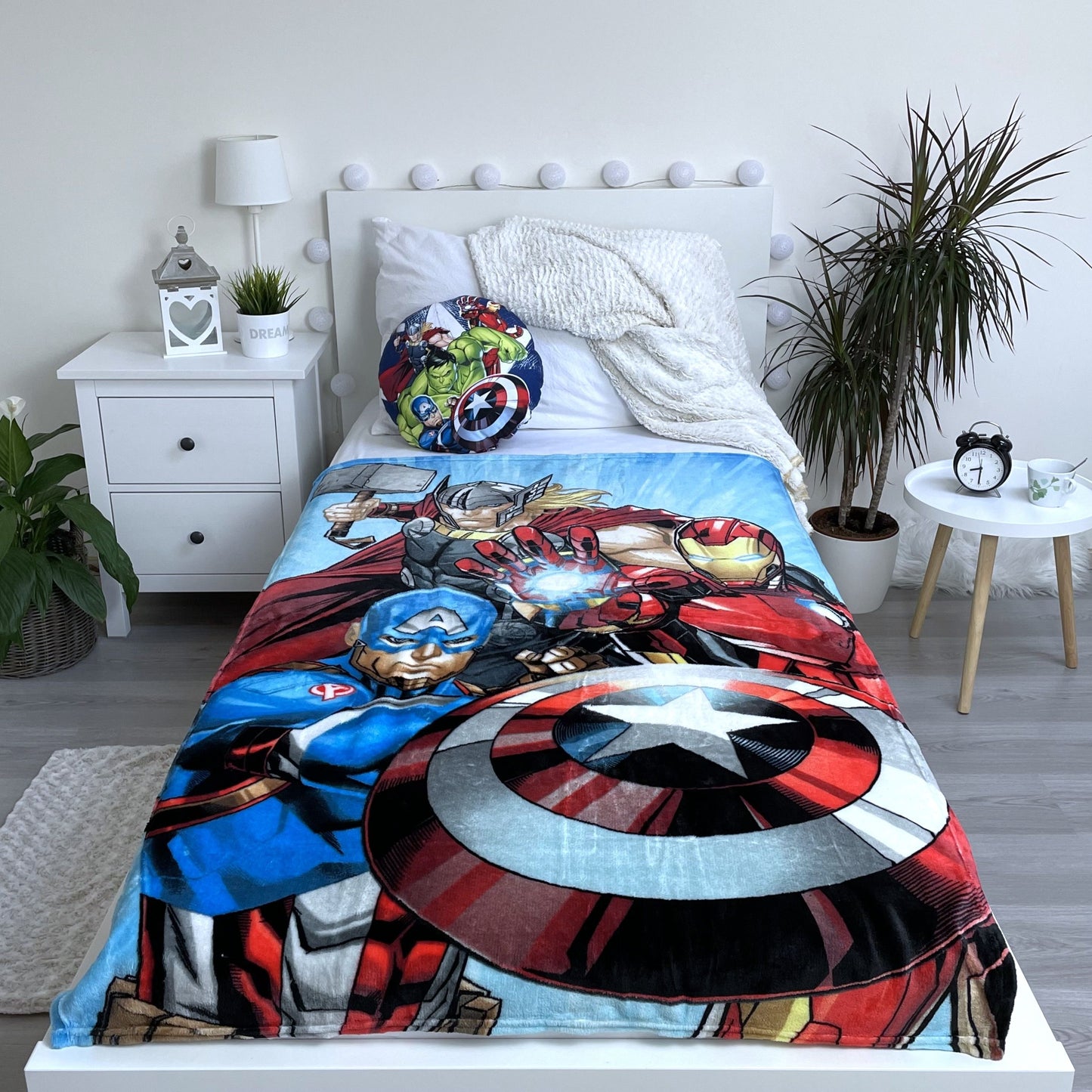 Avengers Mikroflanelldecke 100x150 cm Kuscheldecke aus 100 % Polyester, Weich & Warm
