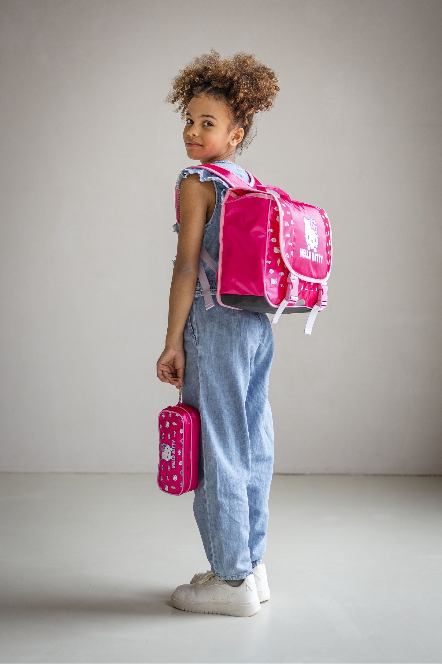 Hello Kitty Follow The Rainbow Schulrucksack – Stylischer Rucksack für Mädchen