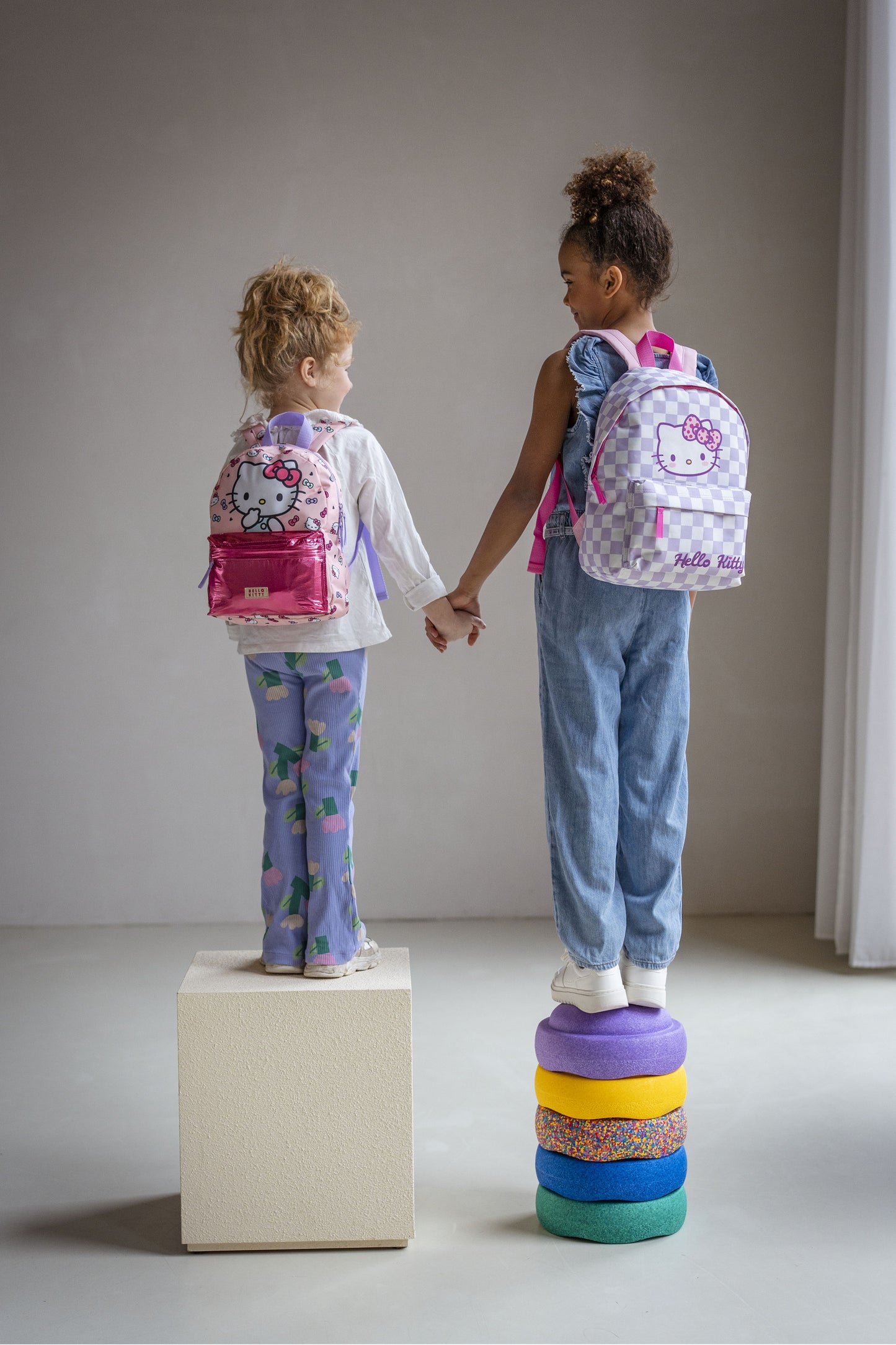 Hello Kitty Rucksack „Bag It Up!“ Kinder Rucksack mit Karomuster & Fronttasche