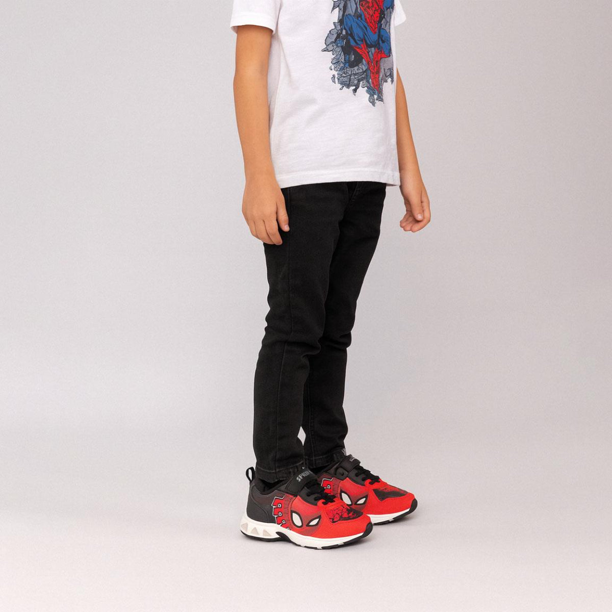 Spider Man Kinder Schuhe mit Lichtsohle und rutschfestem Profil
