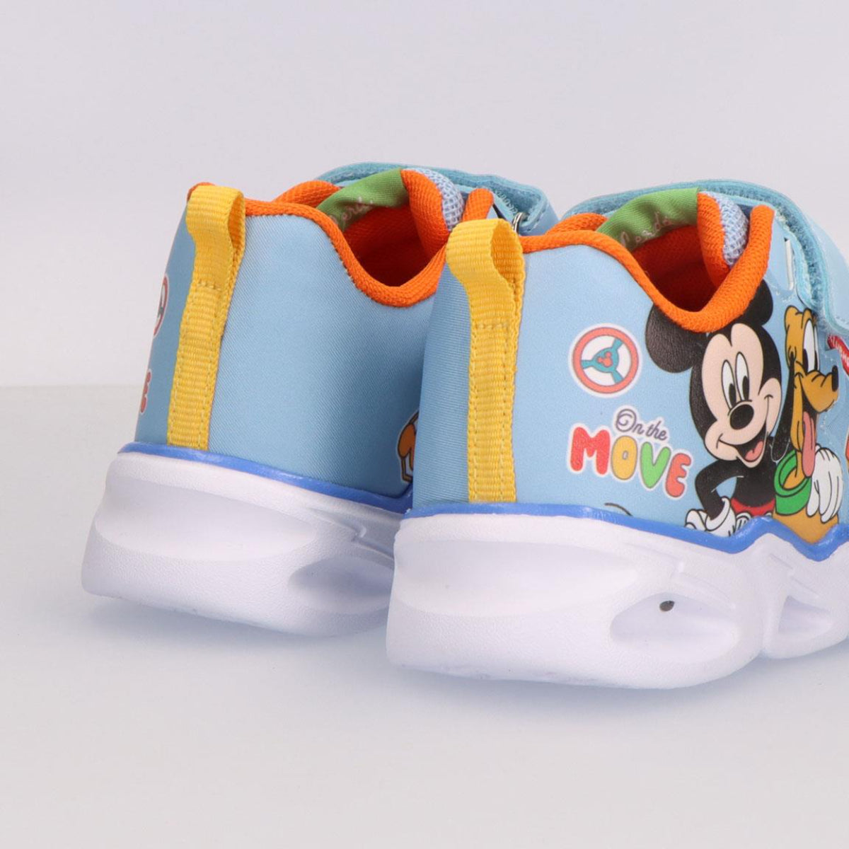 Disney Mickey Kinder Sportschuhe mit Lichteffekt leichte Sohle