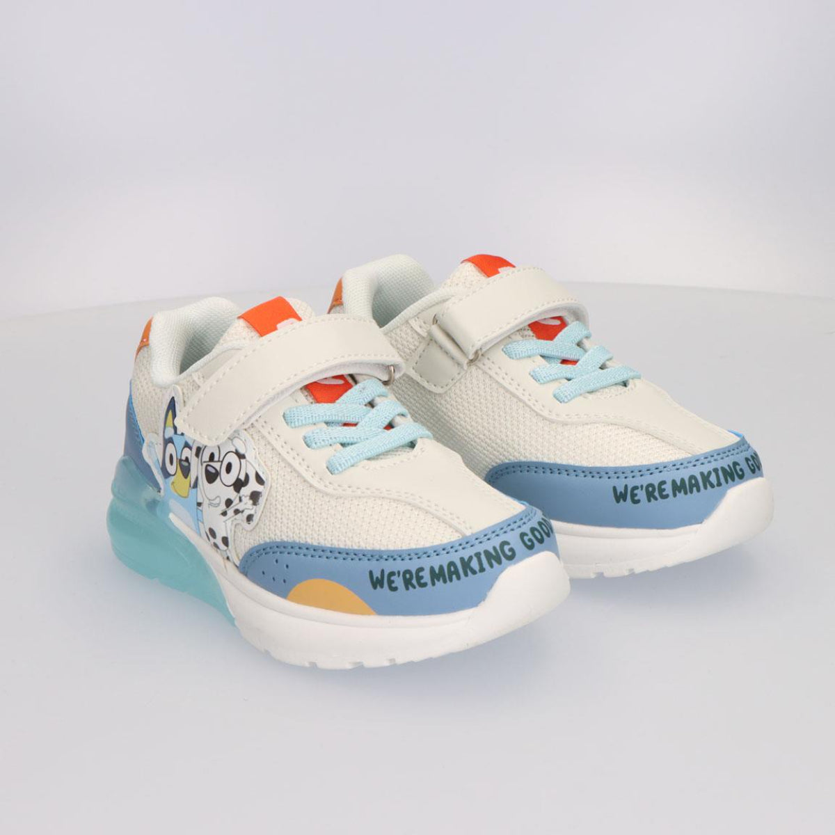 Bluey Sportschuhe Kinder Sneaker mit Lichteffekt für Schule und Freizeit Ausflüge