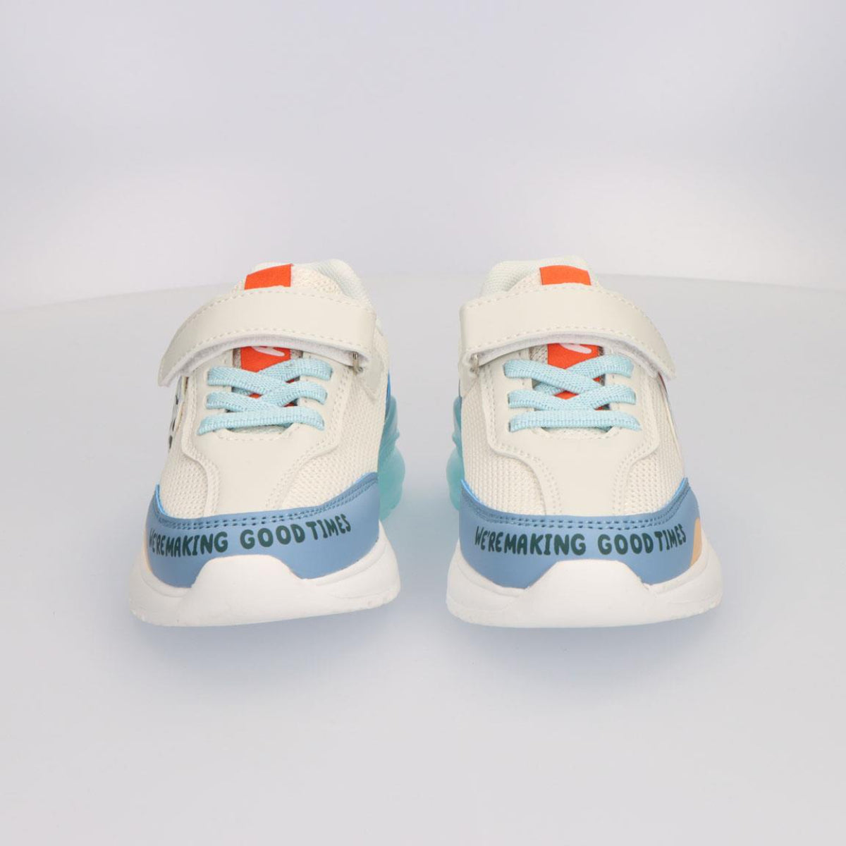 Bluey Sportschuhe Kinder Sneaker mit Lichteffekt für Schule und Freizeit Ausflüge