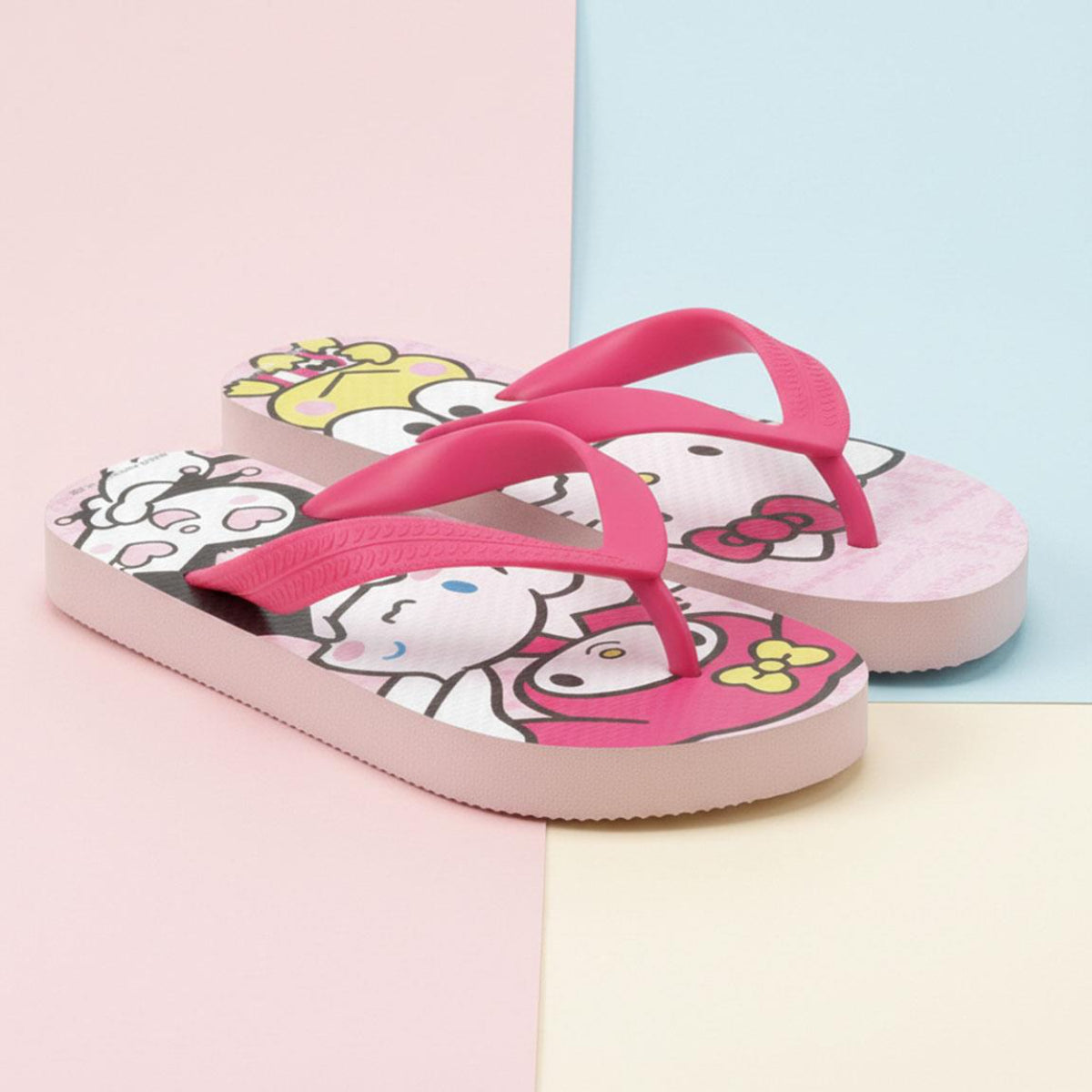 Hello Kitty Kinder Badeschuhe Flip Flops Zehentrenner für Strand und Pool