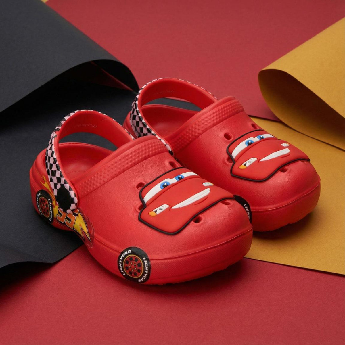 Disney Cars Kinder Clogs für Pool Bad Strand und Freizeit
