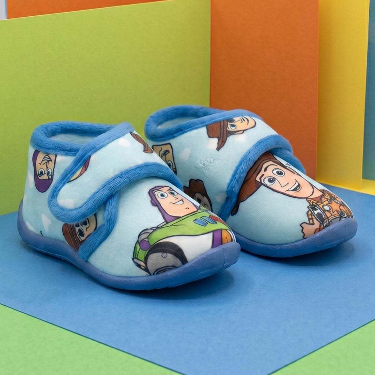 Disney Toy Story Kinder Pantoffeln Hausschuhe für Zuhause und gemütliche Tage