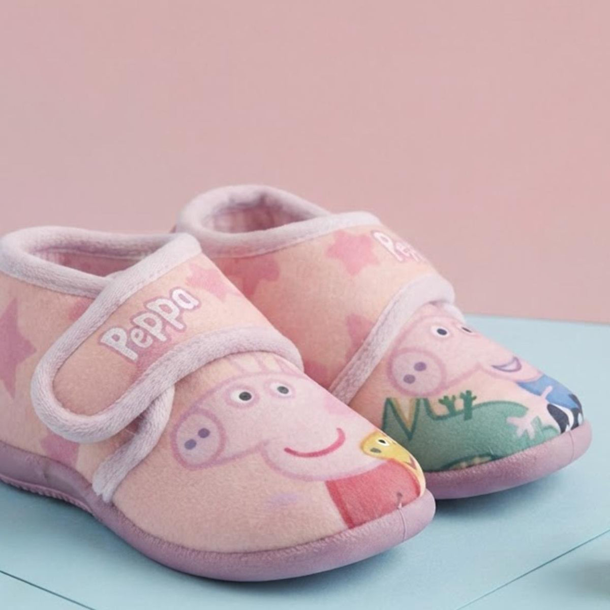 Peppa Pig Kinder Pantoffeln Hausschuhe für Zuhause und gemütliche Tage