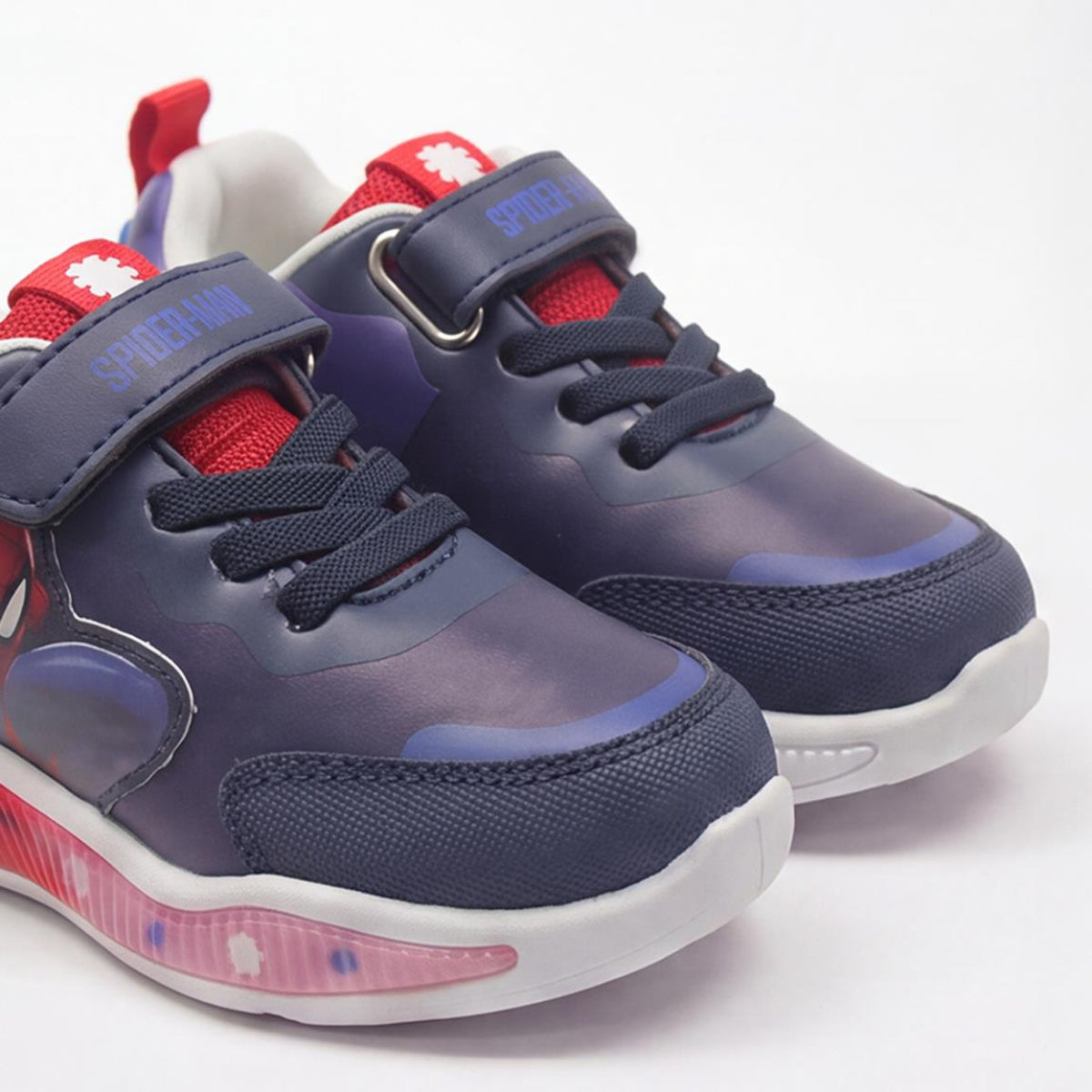 Marvel Spiderman Kinder Sneaker mit Licht Sportliche Schuhe für Schule Freizeit und Alltag