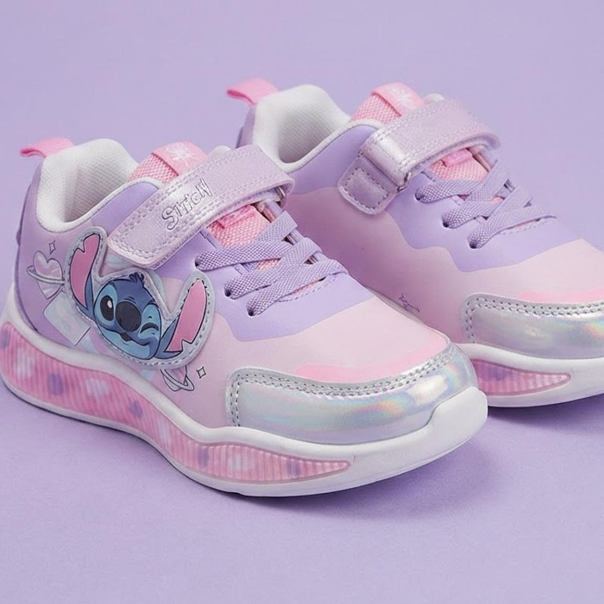 Disney Stitch Leuchtschuhe Kinder Sneaker für Schule Freizeit und Alltag