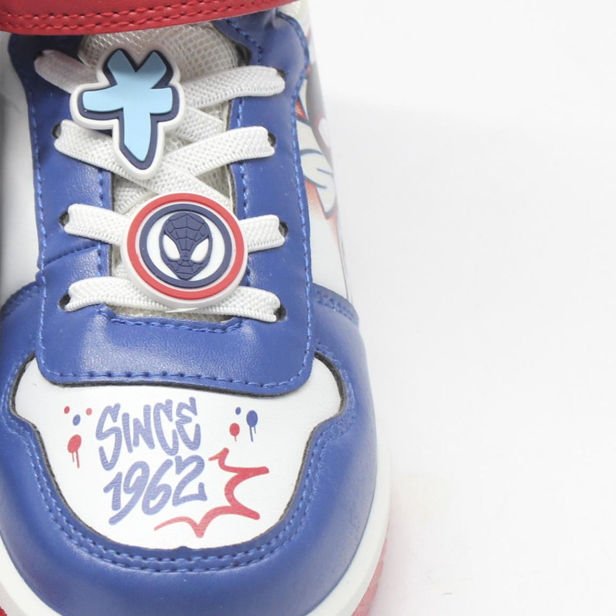 Marvel Spiderman Basketball Kinder Sneaker mit Licht Sportliche Schuhe für Schule Freizeit und Alltag