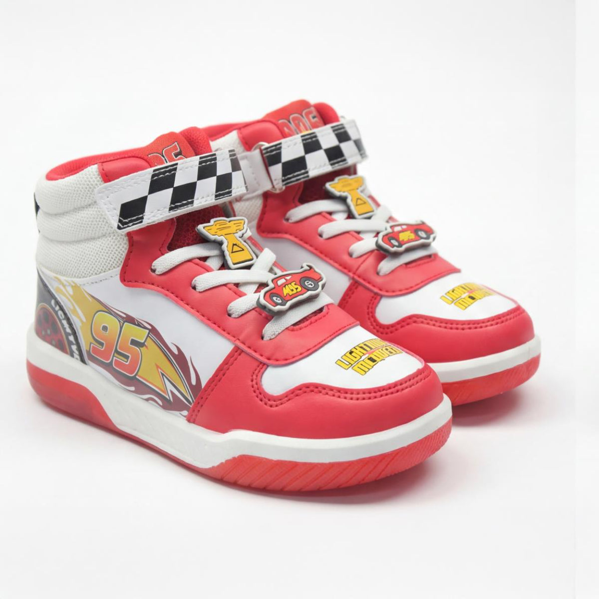 Disney Cars Kinder Sneaker mit Licht Sportliche Schuhe für Schule Freizeit und Alltag