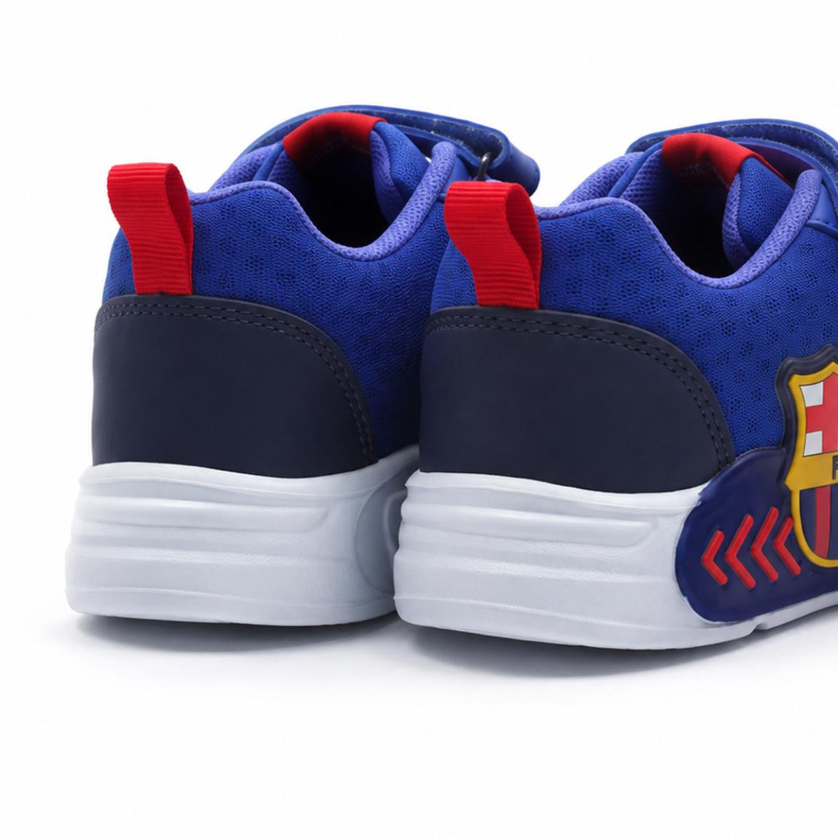 FC Barcelona Kinder Schuhe mit Lichteffekt für Schule und unterwegs