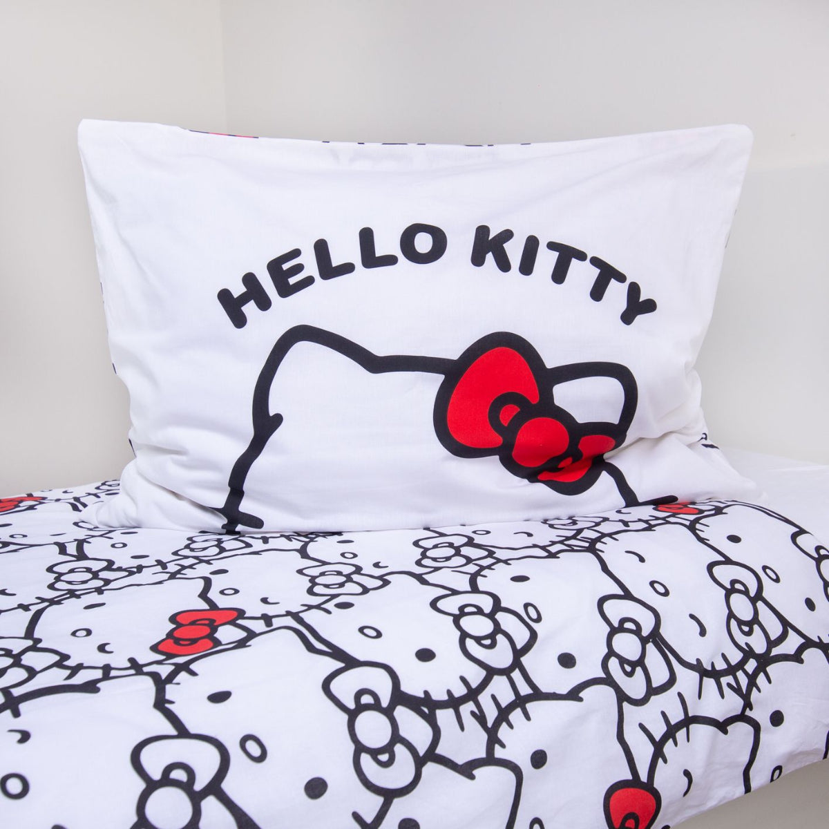 Hello Kitty Bettwäsche aus 100% Baumwolle 140x200 cm 70x90 cm