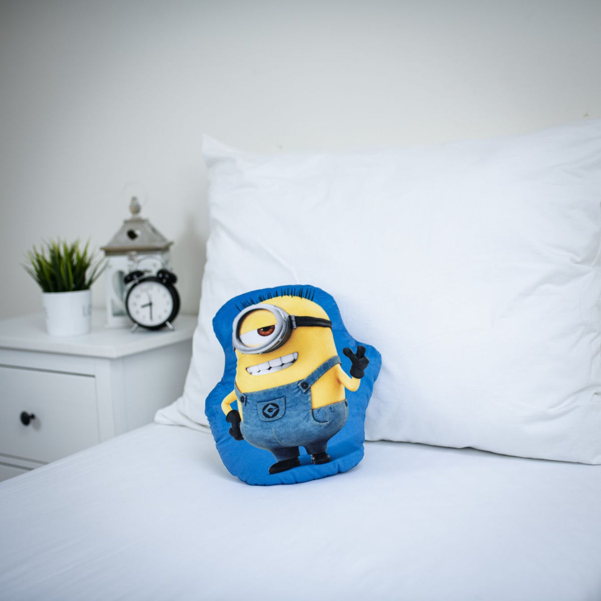Minions Carl Formkissen 35 cm Dekokissen Kuschelkissen mit weicher Polarfleece Oberfläche