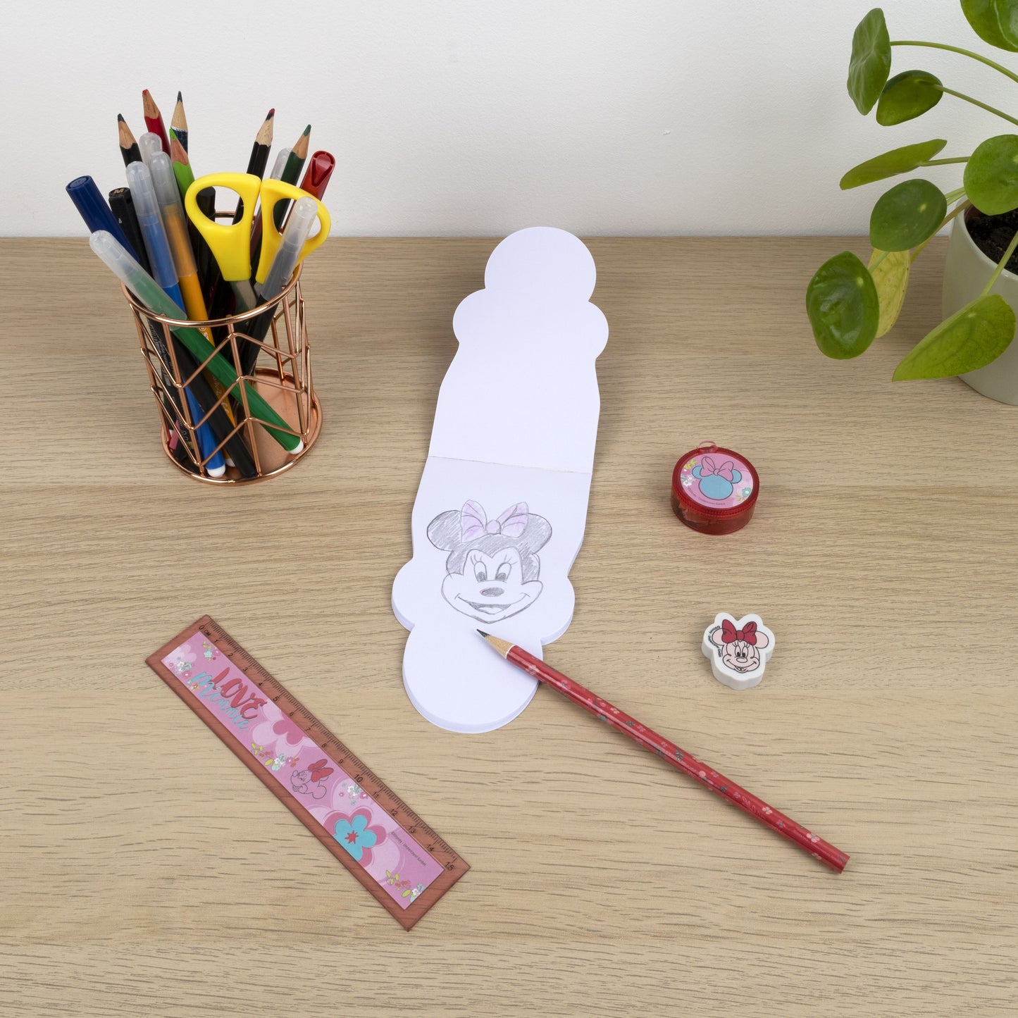 Disney Minnie Mouse Schreibset – Kreativer 5-teiliger Spaß für Kinder