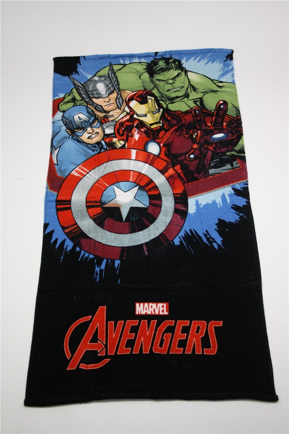 Avengers Badetuch 140x70 cm Hochwertiges & langlebiges Strandtuch