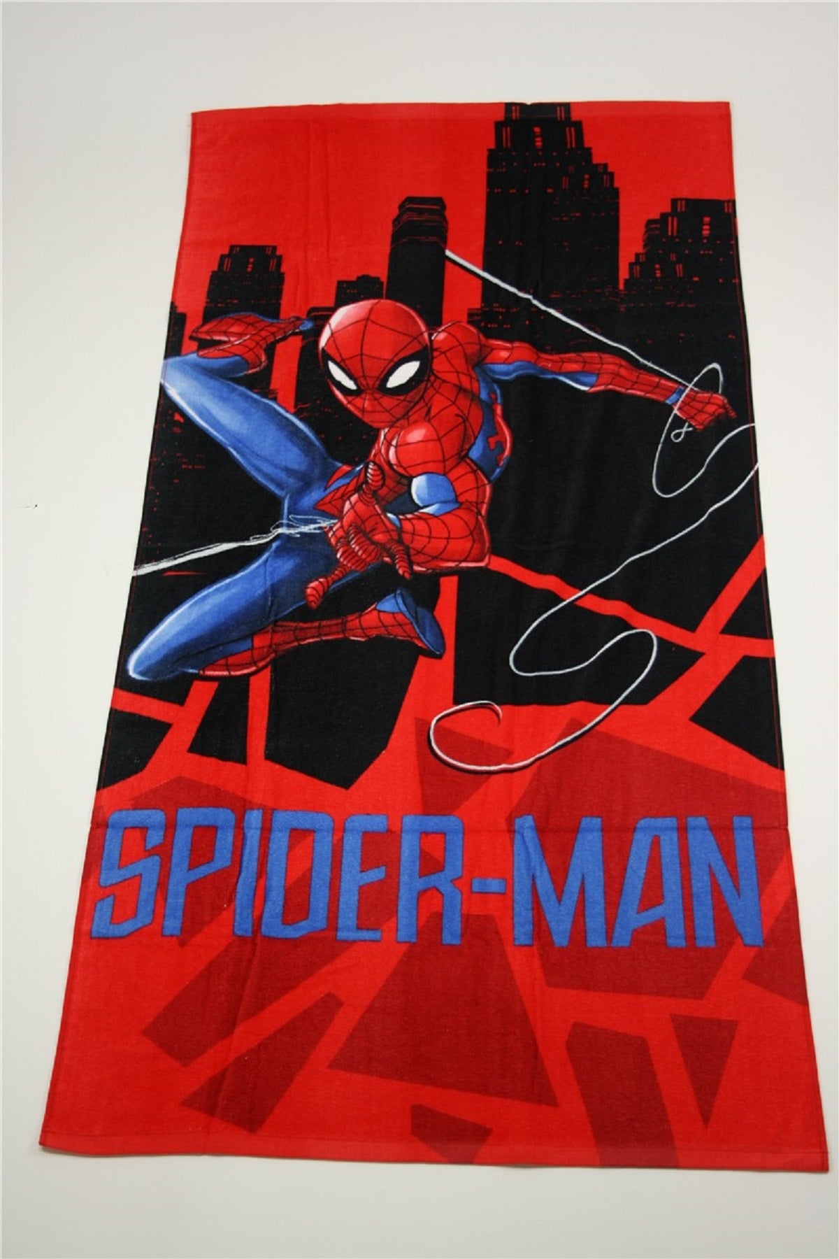 Spiderman Badetuch 140x70 cm Hochwertiges & langlebiges Strandtuch