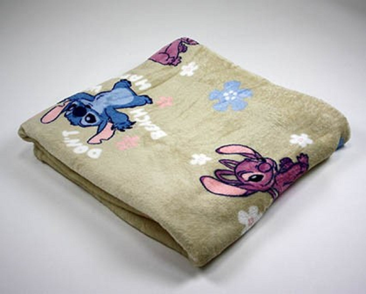 Lilo & Stitch Kuscheldecken-Set 110x150 cm Flauschige Decke & warme Mütze