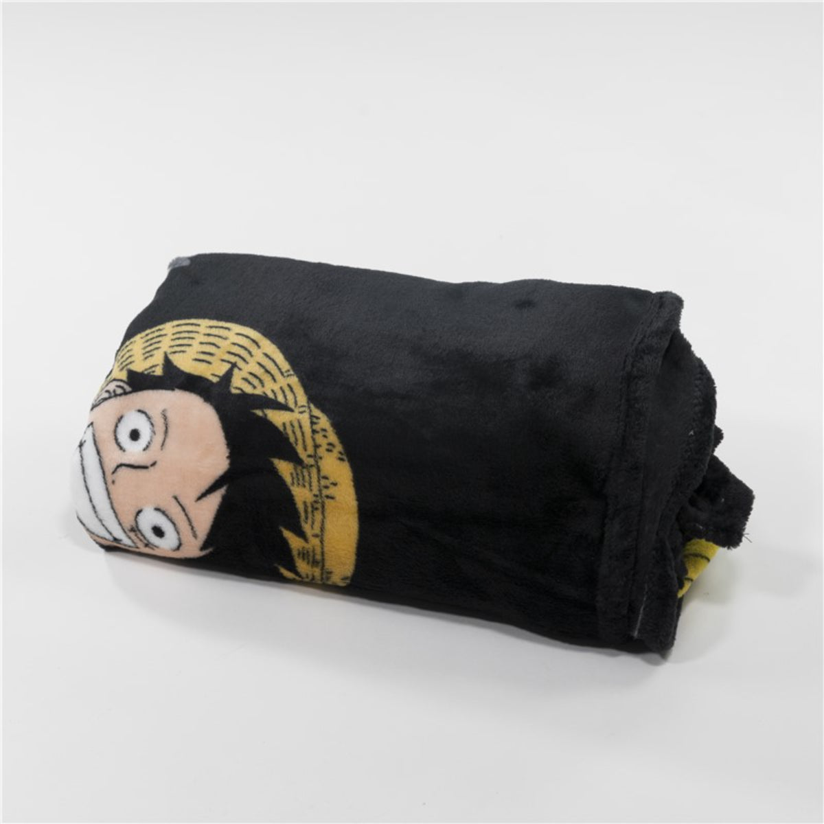 One Piece 110 × 150 cm Wohndecke Flanell für Alltag und Entspannung