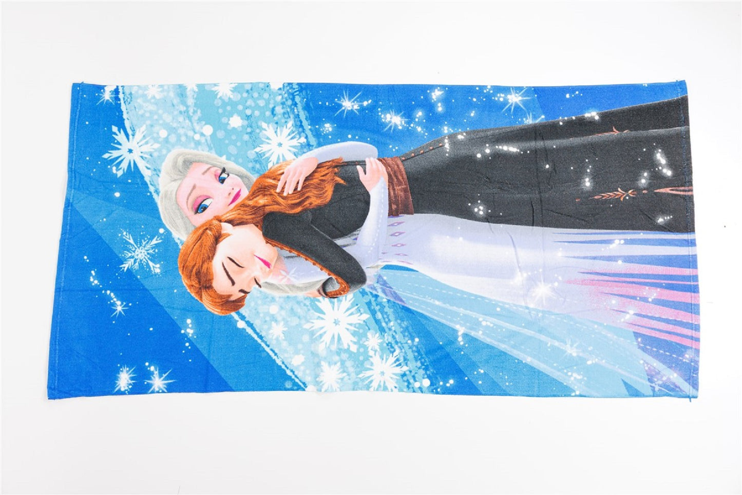 Frozen Badehandtuch – Farbenfrohes & saugfähiges Strandtuch 70x140 cm