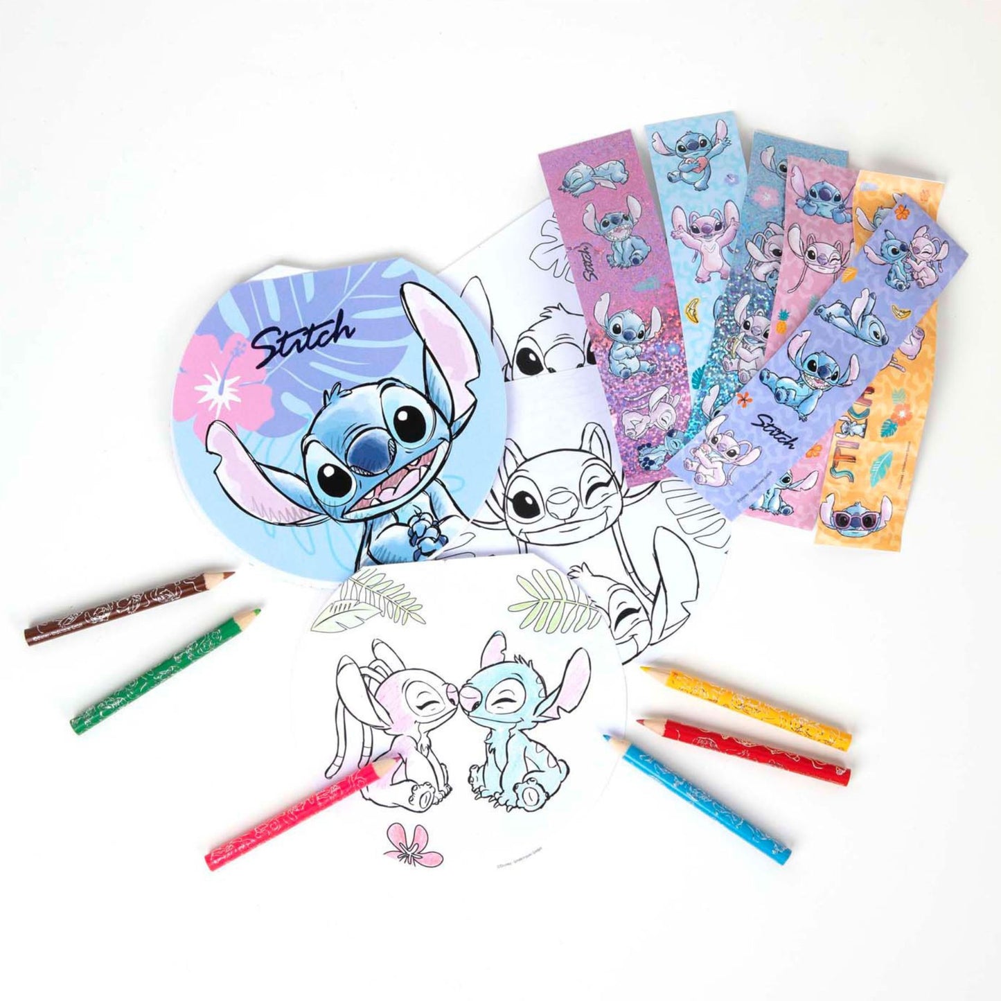 Disney Stitch Färbeset für Kinder für kreatives Malen und Basteln 16.5 × 3.8 × 20 cm