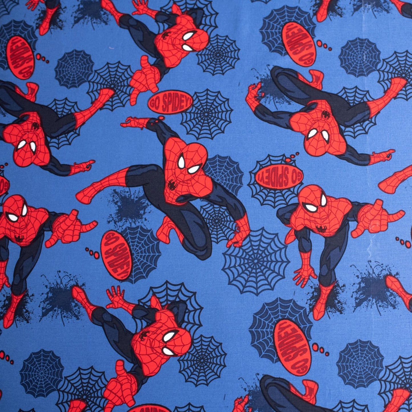 Spiderman Spannbetttuch – Baumwoll-Bettlaken für Kinderbett (90x200 + 25 cm)