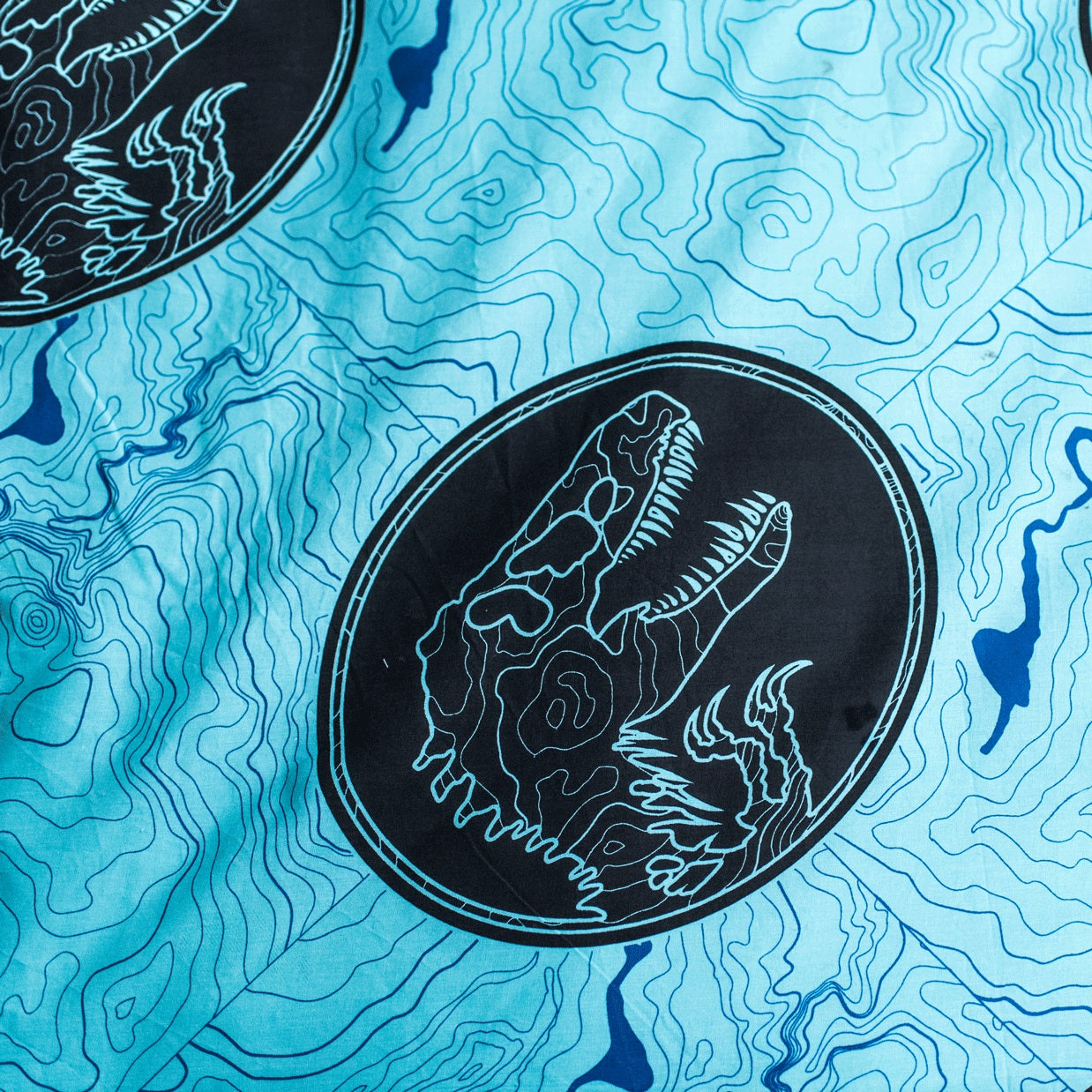 Jurassic World Kuschelige Bettwäsche mit Glow Effect Baumwolle, 140x200 cm & 70x90 cm