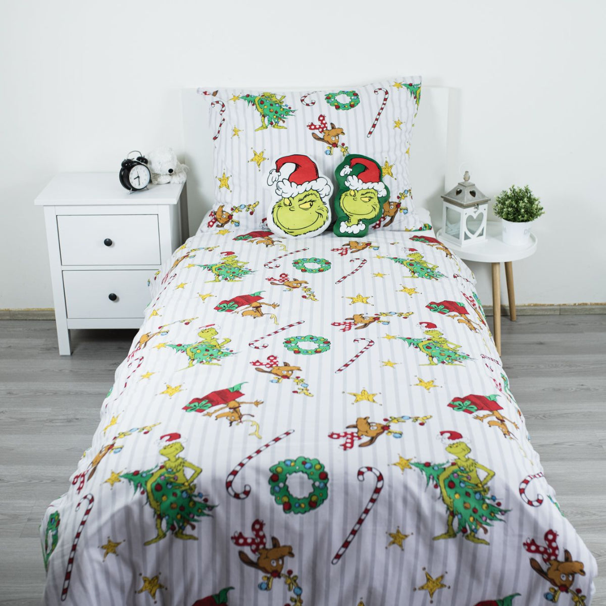 The Grinch Formkissen Dekokissen Kuschelkissen aus Polarfleece mit Charakter Design