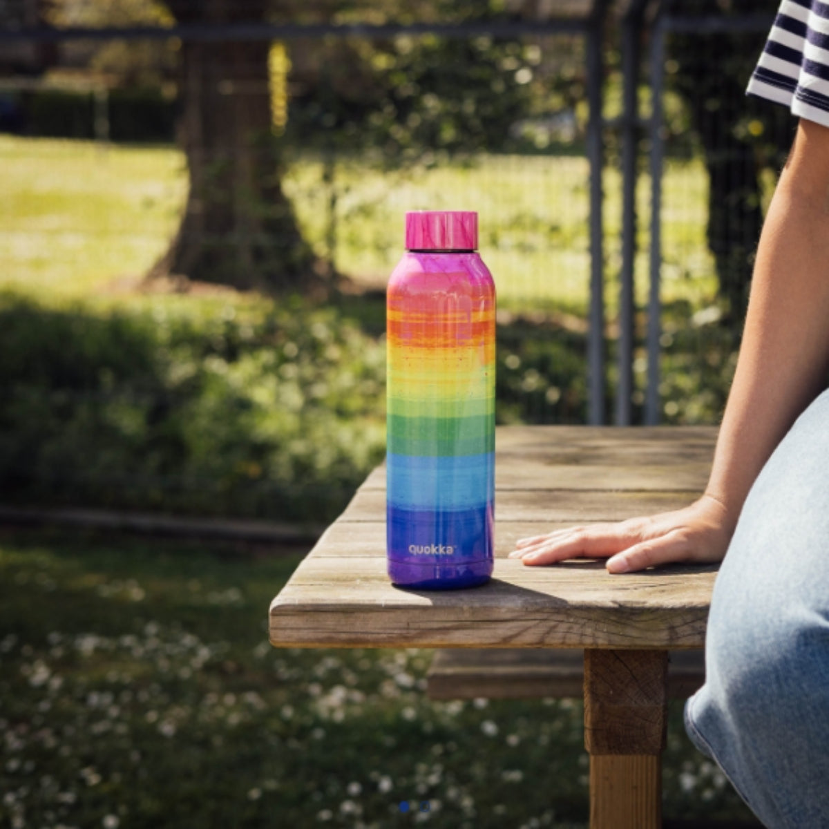 Quokka Solid Trinkflasche 630 ml RAINBOW Edelstahl Doppelwandig Heiß Kalt isoliert