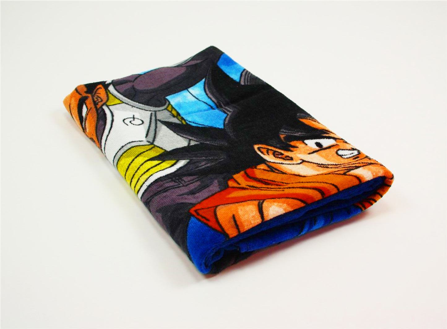 Dragon Ball Z Badetuch 140x70 cm Hochwertiges & langlebiges Strandtuch