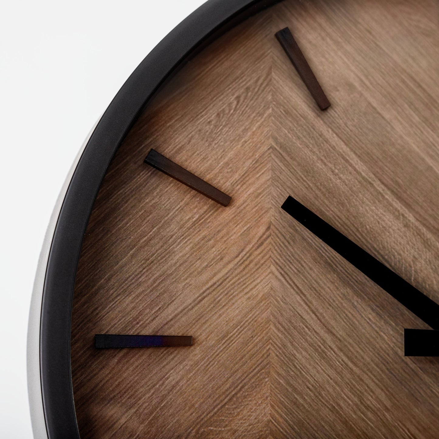 Platinet runde Wanduhr Dämmerung mit geräuschlosem Uhrwerk Quarzmechanismus