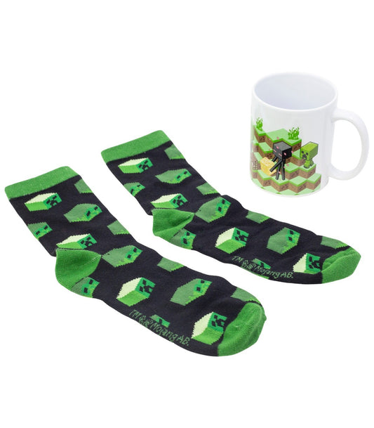 Minecraft Chibi Geschenkset mit Keramiktasse und Socken Größe 31 bis 38