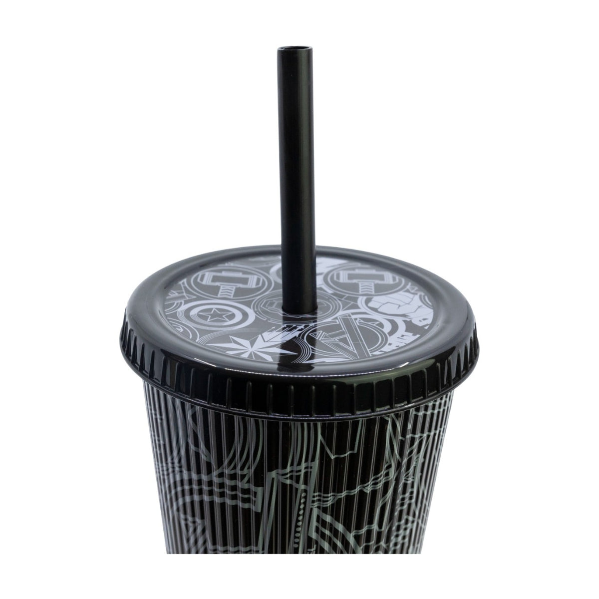 Marvel Golden Treasure Trinkbecher 790 ml mit strukturierter Oberfläche und Deckel für unterwegs